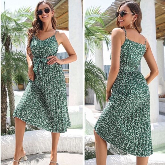 Enchanting Bouquet Women’s Midi Summer Dresses - Picture 2 of 2